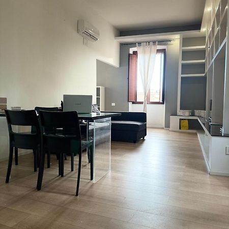 Fl Apartments Nel Corso Cagliari Buitenkant foto